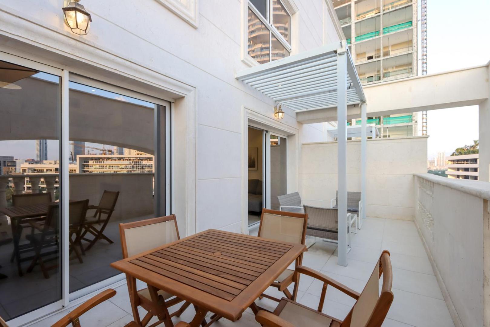 Livbnb-modern 1br Oasis With Stunning Terrace, Jvc Apartment *