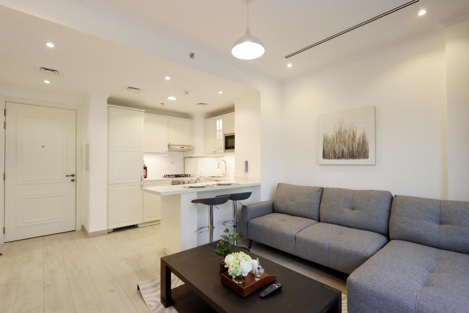 Livbnb-modern 1br Oasis With Stunning Terrace, Jvc Apartment